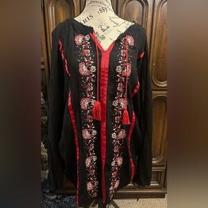 Love & Legend Elegant Black Blouse